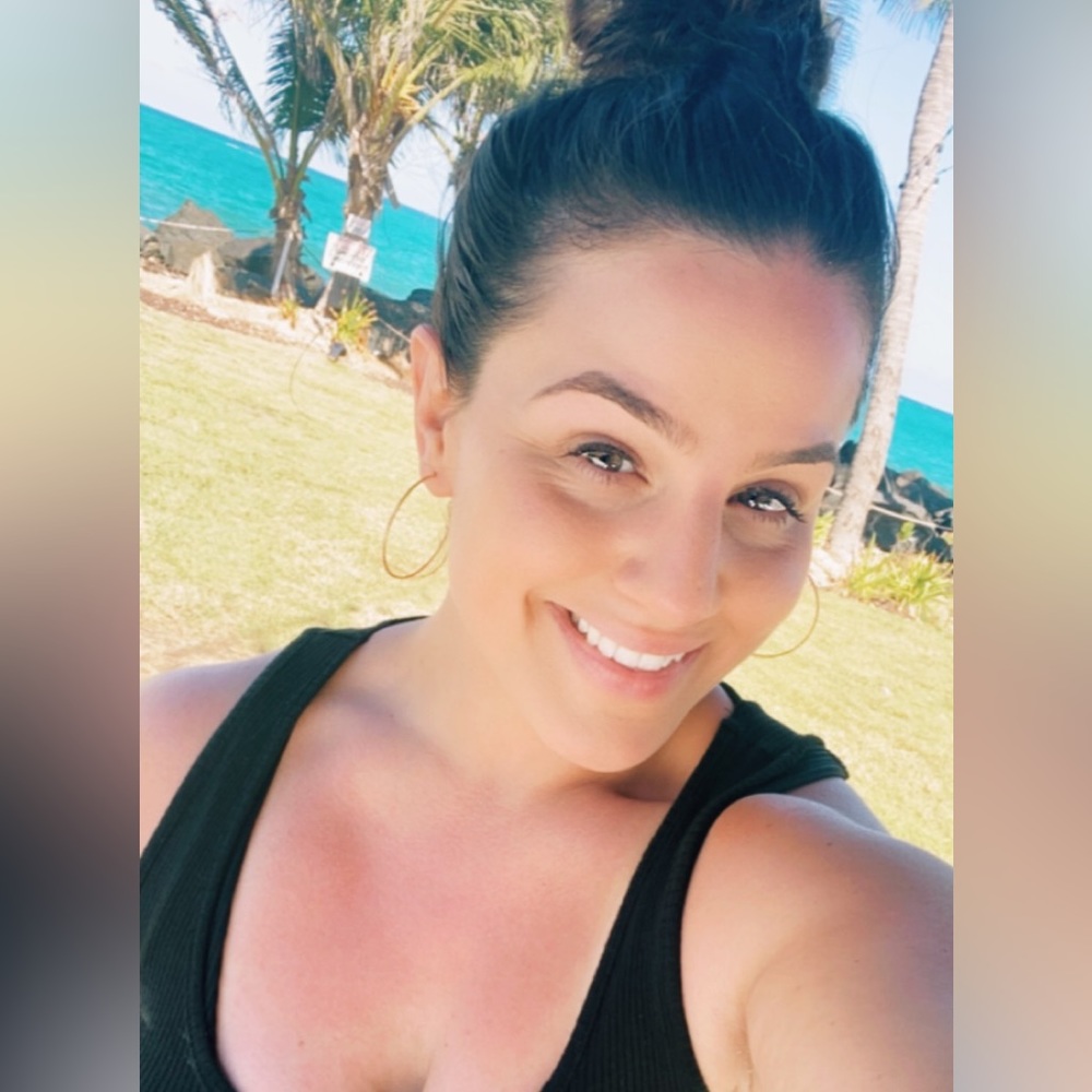 Meet your Posher, Gina